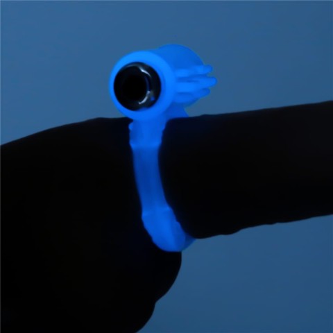 Inele Penis Cu Vibratii, Inel Penis Fosforescent Cu Vibratii Lumino Play Vibrating Penis Ring 1, Albastru, pasiune.ro