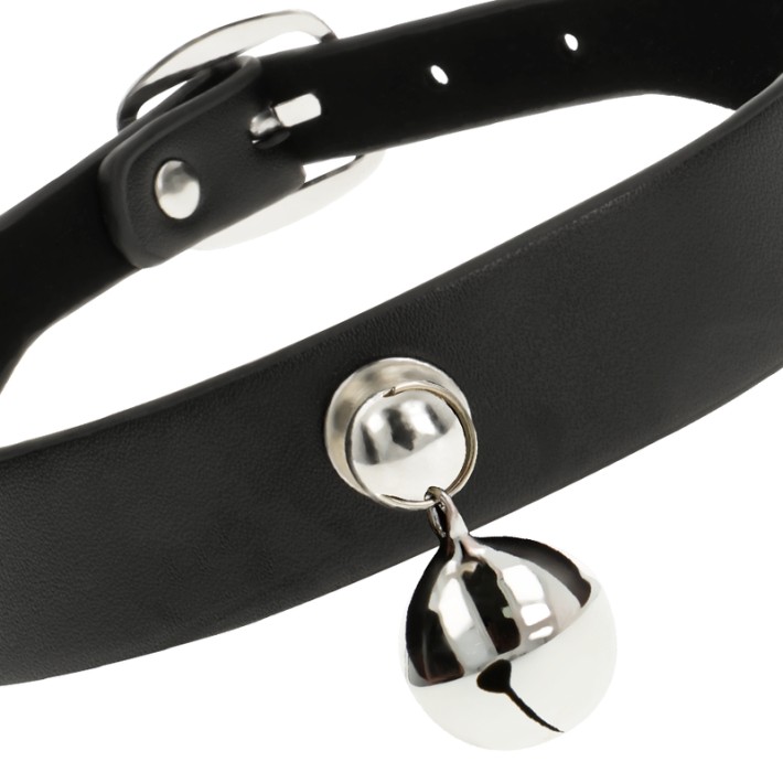 Colier Din Piele Vegana Coquette Cu Accesoriu Clopotel 4