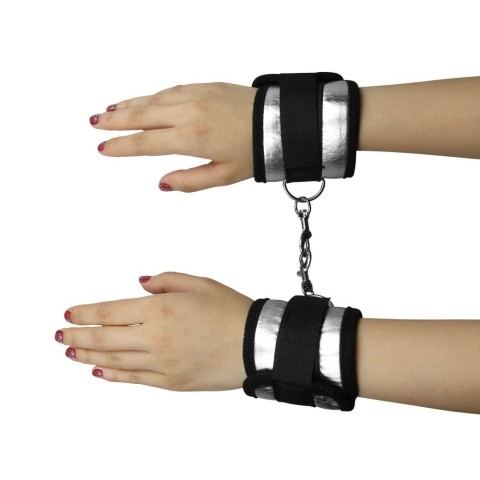 catuse, Catuse Pentru Incheieturi Struggle My Handcuff, Argintiu, pasiune.ro