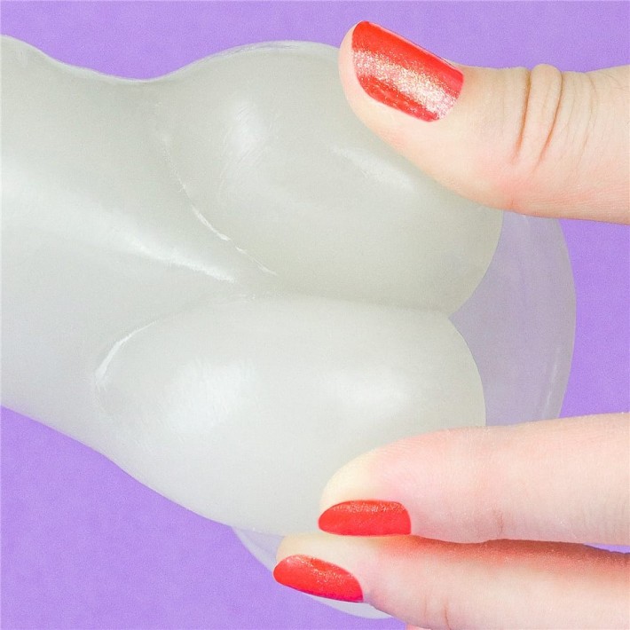 Dildo Clasic Fosforescent Lumino Play, Alb, 21.5 Cm 10