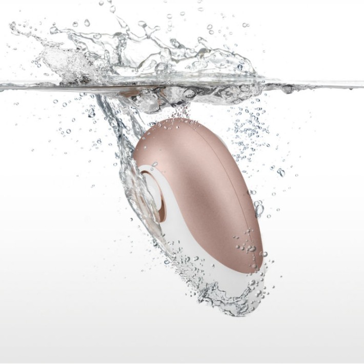 Satisfyer Pro Deluxe 4