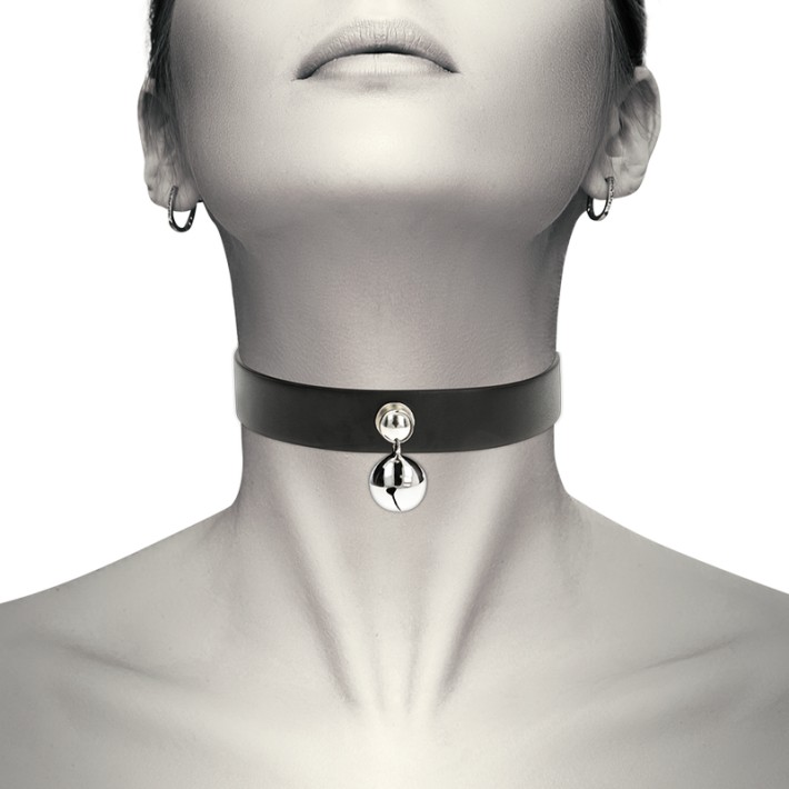 Colier Din Piele Vegana Coquette Cu Accesoriu Clopotel 3