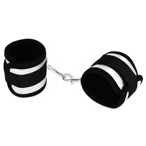 Pagina 4 - Lovetoy, Catuse Pentru Incheieturi Struggle My Handcuff, Argintiu, pasiune.ro